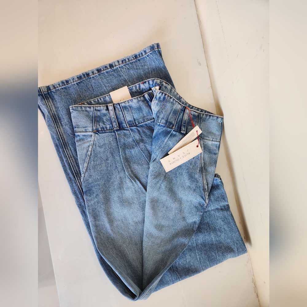 Anders Low Rise Jean by Alice + Olivia